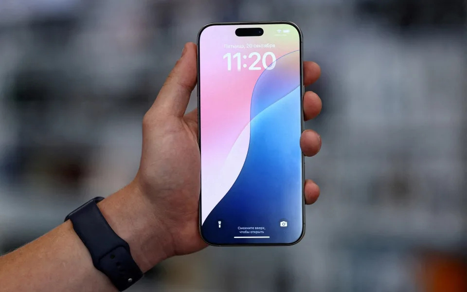 Apple suffers shock China slump as Trump mulls tariffs